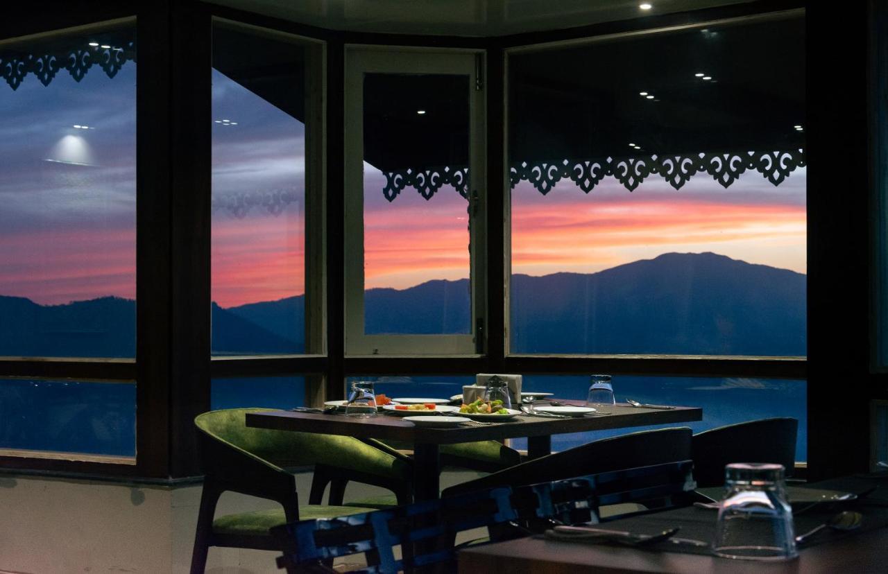 Sumitel Vista 800M From Mall Road Darjeeling  Exterior photo